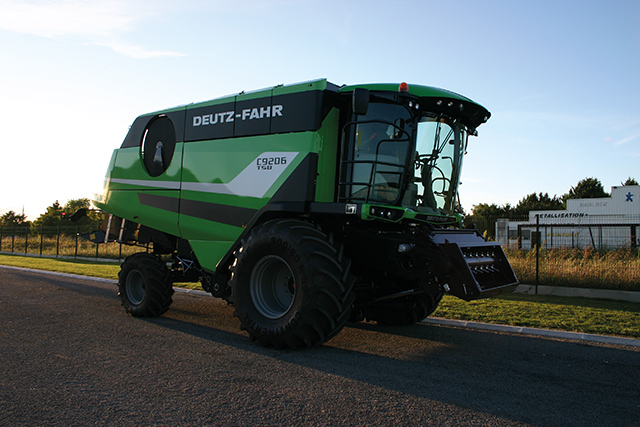 DEUTZ-FAHR C 9206 TSB